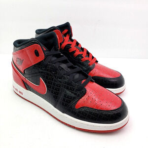 Nike Air Jordan 1 Mid Bred Youth Size 7Y Womens Sz 8.5 Black Red Sneaker Shoes